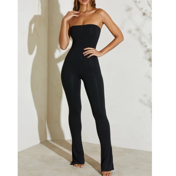 Oh Polly JAMILA Strapless Flared Hem Jumpsuit in Black - Picture 4 of 10
